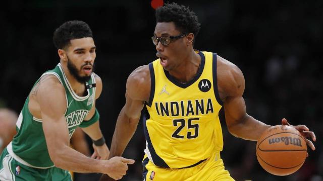 半岛体育-史密斯低价留队回馈知遇之恩 他和步行者渴望双赢